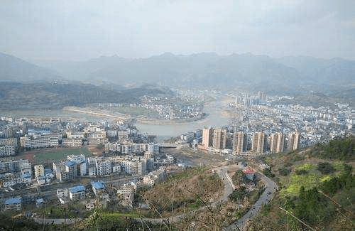 大竹县清河镇最新新闻，科技引领未来，高科技产品体验之旅报道