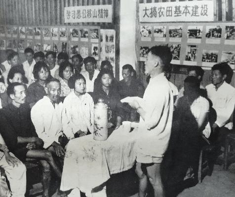 时代风潮下的华丽舞蹈转身