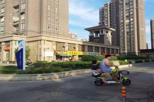 金山福地二期最新房价,金山福地二期最新房价的探讨
