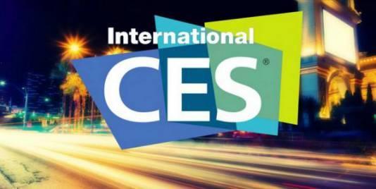 PES2016最新转会补丁，科技重塑足球未来，全新体验来袭！