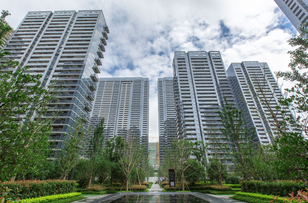 万泓中心住宅最新信息，科技重塑居住体验介绍