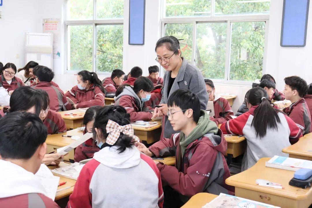 张家港西张镇最新招聘,定性解析明确评估_潮流版23.946