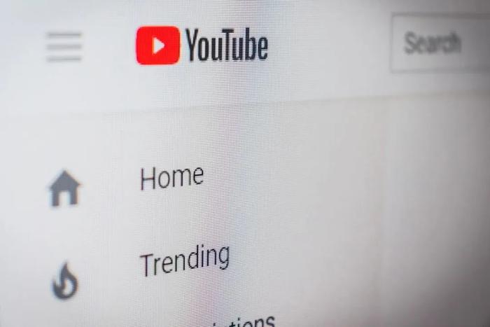 YouTube最新版本的奇妙日常，友谊纽带与家的温馨体验