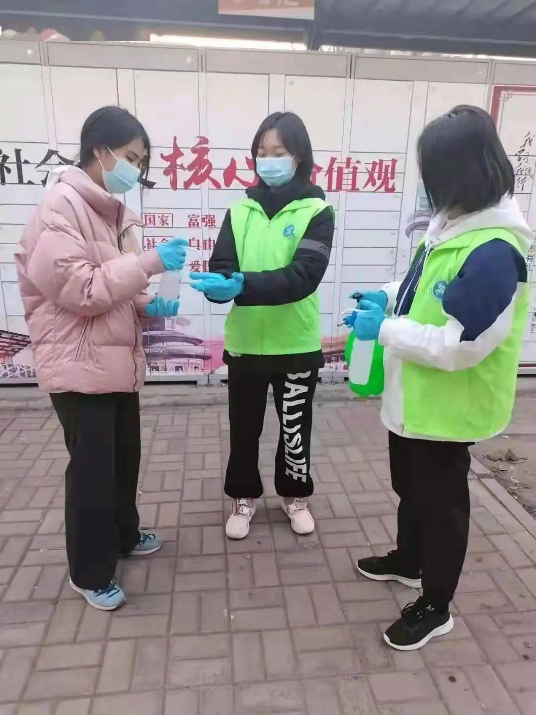 阳信贴吧最新动态，阳光下的温馨日常