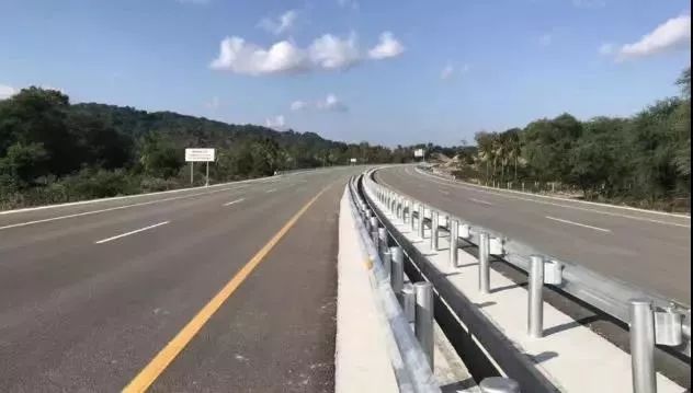 搅拌铲车 第10页