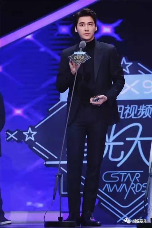 李易峰最新图片，星光璀璨，时代印记的印记风采展示