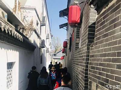 南阳最新增，小巷深处的独特美食风情