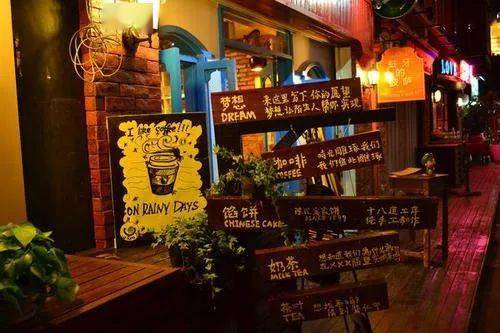 探秘小巷深处的独特小店，揭开最新版授权的独特魅力之谜